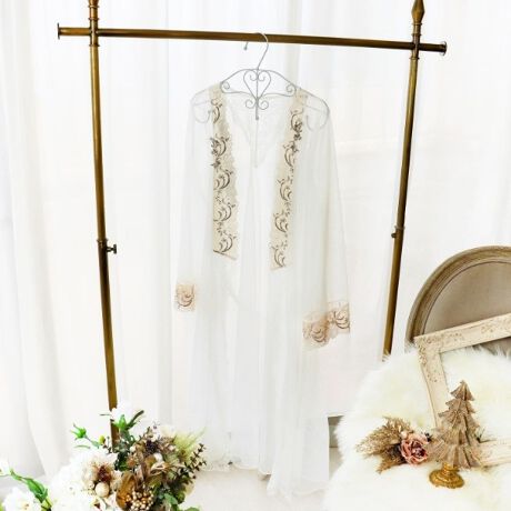 [^ԁFN0539155]ỹC~l[VɏƂ炳āzXg[gC~l[VC[WAT}̃NX}XRNVłBNX}X̃Xg[gC~l[V`[tɂ[XlbNCƑɂ炤ƂŁACpNĝ鍋؂Ɏdオ܂BVg̉HAzDȋȐ`hイ́A߂̃ӂ񂾂ɂقǂāA܂ŊXʂ铔̂悤Ȃт₩ȋPo܂BtgɂԂȃAbvṔAu[`̂悤ȑ݊ŃNX}X̓ʊ㉟BobNX^CɂVfUCقǂāAԕ̃Xgb`[XY܂BJ[̓C~l[VPAzubNANX}Xc[̂悤ȍ؂̃O[AfC[Ɋy߂liȃx[W3FœWJĂ܂B̂ӂƂ܂ÂւƕςĂ܂悤ȃACeɂȂ܂悤ɁBN̔o yRisa Magli Reinei[kjzuh̐Eςy݂BTCYMFoXg 79`87cmiF105cmjidlEgn̐LkFȂE{t֘AACẽACe͈ȉ育mFBE69150 uW[iBECEDjE69151 uW[iEEFjE69152 uW[iGEHjE59156 ubgE79150 m[}V[cE79151 [XV[cE79152 {V[cE79154 TobNV[cE39150 L~\[E29151 ^bvpcE19153 hXE09159 K[^[xgE39155 J[fBKƖ̊֌WɂAۂFČꍇ܂B܂Ap\REX}[gtHȂǂ̊ɂA኱iƉ摜̃J[قȂꍇ܂B