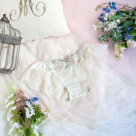 [^ԁFN0572563]yI[h[YœʂȂЂƂƂzI[h[YŃBe[WEFfBOC[WV[YłBCĩI[h[YU΂߂[X́AH|v킹悤ȑ@ׂȃXeb`ŉԂт11hイ܂Bă͂킸Ƀ}bgȎɂ邱ƂŁAiȃAeB[NoĂ܂BɂقǂJ[u`􉽊w͗ĺA[X̐nƓFɂ邱ƂŁAI[h[YdオɁBobNɂ͂̃AbvP炢A؂₩vX܂BJ[̓Be[WEFfBOAz闎̂g[ł܂Ƃ߂AǂmX^WbNȕ͋CĂRNVłBACeEpӂƍLVGbg炵A[XґɂA̎q炵fUCy݂܂B̂̒ߕtȂAyȗSnłBEGXgƃtÃnŃX^CUPʂBXJ[g⃏Chpcƍ킹p̂߂łBTCYMFqbv 87`95cmLFqbv 92`100cmidlEobNLkFEtgF኱聃֘AACẽACe͈ȉ育mFBE62560 uW[iBECEDjE62561 uW[iEEFjE62562 uW[iGEHjE72560 m[}V[cE72561 [XV[cE72563 tAV[cE72564 TobNE72566 Tj^[E12560 XbvƖ̊֌WɂAۂFČꍇ܂B܂Ap\REX}[gtHȂǂ̊ɂA኱iƉ摜̃J[قȂꍇ܂B