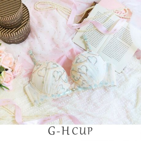 [^ԁFN0562632]yn[gƂ߂Sweeto^Cz̃n[gU΂߂ARisa Maglĩo^CV[YłB召lXȃn[gӂ񂾂Ɏhイ[X́A`F[̃n[gANZgƂȂAo^C̐SƂ߂ƂтL[gȃfUCɁB[Xɂ͂肰ȂuSweet dayv̕hイāAo^C̗VѐSvXĂ܂BXgbvɂ̓ANZT[C[Wn[g̃AbvP炢Av킸ڂЂ؂ȃfBe[Ɏdオ܂BJbvɂ̓{e[vƃS[h̃n[g`[tYāAl̏ioBו܂łlߍ񂾁ASweetȃo^CRNVy݂Bp^[wGlamor Bra^TCh^CvxGJbv`pɐ݌vꂽp^[łBTChplƘe̓yŃ{[̂oXge璆֊񂹁AXbLƂVGbgL[vĂ܂Bȕɂ߂łeobNTCh̃C茩OS̈CɂȂ̊Jm𒅂鎞ɁidlE3/4JbvEC[ETCh{[ijEO\pbhȂipbh|Pbg͂jEzbNF3i&times;3EXgbv߉\iOsj֘AACẽACe͈ȉ育mFBE62630 uW[iBECEDjE62631 uW[iEEFjE62632 uW[iGEHjE52633 \tguE72630 m[}V[cE72631 [XV[cE72633 tAV[cE72634 TobNE12634 Jbvt}LVs[XƖ̊֌WɂAۂF