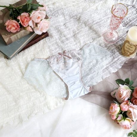 [^ԁFN0572511]yt[u[PŎ̃o^CzX~̂Ԃ̃u[PC[WARisa Maglĩo^CV[YłB[Xɂӂ񂾂ɎU΂߂X~̂Ԃ́Au[P̂悤ɑ˂ėh郊{炤ƂŁAւ̃Mtĝ悤ȓʊӂfUCɎdオ܂BŜɂ̓LLƋPAu[P̎ɂ͂肰Ȃn[g`[thイāA̎q̐SfBe[ɁBobNX^Cɂ͏ȃz[炢An[g`[t̒Ƀu[PYÃAbvPvX܂BJ[͂҂lȃXEB[cC[WAo^CC𐷂グĂRNVłBACeEpgn͑[XɂȂĂALk̂郌[XɐSn悭tBbg܂Bɂ̓SgĂȂ̂ŐH܂AƂSnłB{gXւV[cC܂BʋC悭AKɂp܂BÂA_߂ȂʊfUCAOWA[ȑl͋̕Co܂BTCYMFqbv 87`95cmLFqbv 92`100cmidlEobNLkFEtgF኱聃֘AACẽACe͈ȉ育mFBE62510 uW[iBECEDjE62511 uW[iEEFjE62512 uW[iGEHEIjE42513 ₷݃uiMELjE42514 ₷݃uiLLjE42515 ₷݃ui3LjE72510 m[}V[cE72511 [XV[cE72512 {V[cE72516 Tj^[E32511 JbvtL~\[E22511 ^bvpcƖ̊֌WɂAۂFČꍇ܂B