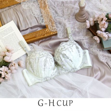 [^ԁFN0562522]y[XtłNVJȖ́z@ׂȃ[XƊ􉽊w͗l~bNXANVJȃV[YłBhイ̊zɉԕ̃bZ[XgpA肰Ȃ؂ȎdオɁB̏ォ瑾߂̃Xeb`ŁACpNĝ􉽊w͗l̋Ȑقǂ܂B􉽊w͗l̓LLƋPׂȃőŜA̖͗lƃN悤ȃ[t̎hイAg[̒ɂiȉ؂₩vXĂ܂BXgbvɂ͊􉽊w͗lƃ[t킹̃AbvP炢܂BJ[͐VG߂̖Ku₩ȃO[Au[ƁAGKgȃubNœWJB[X̑@ׂȏdȂy߂ANVJȑl̖͂oĂRNVłBp^[wGlamor Bra^oXgAbv^CvxGJbv`pɐ݌vꂽp^[łBTChplƃJbṽ{[AOSŃ{[̂oXgvbVAbvȂx܂Bȕɂ߂łyȒSnƈ芴~{[̂oXgƎxidlE3/4JbvEC[ETCh{[ijEO\pbhȂipbh|Pbg͂jEzbNF3i&times;3EXgbv߉\iOsj֘AACẽACe͈ȉ育mFBE62520 uW[iBECEDjE62521 uW[iEEFjE62522 uW[iGEHjE72520 m[}V[cE72521 [XV[cE72524 TobNE72526 Tj^[E12520 XbvƖ̊֌WɂAۂFČꍇ܂B܂Ap\REX}[gtHȂǂ̊ɂA኱iƉ摜̃J[قȂꍇ