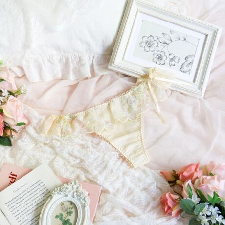 [^ԁFN0572704]ypXeJ[̂ԂU΂߂āzFƂǂ̂Ԃ̃AbvPU΂߂ȃV[YłBtg[XŜɗlXȃXeb`łԂhイāȀォOf[VvgقǂԂ̃AbvPU΂߂ė̊\邱ƂŁAԔƋlߍ񂾂悤ȉ؂₩ȈۂɎdオ܂BԂтԐcɂ@ׂȃ̓LLƋPA肰ȂivXĂ܂BTCh̓AbvPƃ{YAVg[ȃfUCŁATobN̓ʊӂfBe[ɁBhイ[XƃXgb`[X̐؂ւɂ͏ȃXbg炢܂BFWJ͗̂pXeJ[ŁA}eBbNȃgoĂ܂BACeEpTobNV[c͑̃V[cɔוzʐςȂߒʋC悭Aɂ߉Kɂp܂BV[c̃CCɂȂȂ߁A{gX̎ނ킸Lp܂BTCYMFqbv 87`95cmLFqbv 92`100cmidlEobNLkFEtgF聃֘AACẽACe͈ȉ育mFBE62700 uW[iBECEDjE62701 uW[iEEFjE62702 uW[iGEHjE42700 ₷݃uiMELjE72700 m[}V[cE72701 [XV[cE72704 TobNE72706 Tj^[E12701 JbvtXbvƖ̊֌WɂAۂFČꍇ܂B܂Ap\REX}[gtHȂǂ̊ɂA኱iƉ摜̃J[قȂꍇ܂B