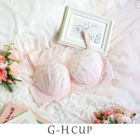 [^ԁFN0562702]ypXeJ[̂ԂU΂߂āzFƂǂ̂Ԃ̃AbvPU΂߂ȃV[YłB[XŜɗlXȃXeb`łԂhイāAh郊{e[vƂ̂fUCɁB̏ォOf[VvgقǂԂ̃AbvPӂ񂾂ɎU΂߂ė̊\邱ƂŁAԔƋlߍ񂾂悤ȉ؂₩ȈۂɎdオ܂BԂтԐcɂ@ׂȃ̓LLƋPA肰ȂivXBFWJ͗̂pXeJ[ŁA}eBbNȃgo܂Bp^[wGlamor Bra^oXgAbv^CvxGJbv`pɐ݌vꂽp^[łBTChplƃJbṽ{[AOSŃ{[̂oXgvbVAbvȂx܂Bȕɂ߂łyȒSnƈ芴~{[̂oXgƎxidlE3/4JbvEC[ETCh{[ijEO\pbhȂipbh|Pbg͂jEzbNF3i&times;3EXgbv߉\iOsj֘AACẽACe͈ȉ育mFBE62700 uW[iBECEDjE62701 uW[iEEFjE62702 uW[iGEHjE42700 ₷݃uiMELjE72700 m[}V[cE72701 [XV[cE72704 TobNE72706 Tj^[E12701 JbvtXbvƖ̊֌WɂAۂFČꍇ܂B܂Ap\REX}[gtHȂǂ̊ɂA኱iƉ摜̃J[قȂꍇ܂B