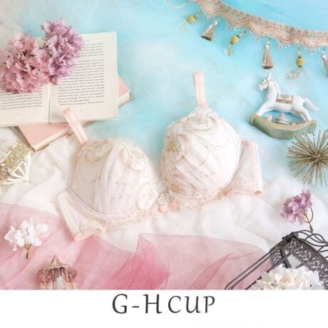 [^ԁFN0562612]yVf̐EցzVf`[tɂ}eBbNȃV[YłB[X̓LLƌ@̖C[WB̒ɂ͂܂̃AbvP⃉łlXȋȐU΂߂āAVf悹nԂĂ悤ȌzIȃfUCɎdオ܂BJbṽ{ɂ͔nԂ̃AbvPYāAvZXו܂ō؂ɕ\Ă܂BACeJ[WJAĂ邾ŐSƂ߂C^ĂRNVłBp^[wGlamor Bra^TCh^CvxGJbv`pɐ݌vꂽp^[łBTChplƘe̓yŃ{[̂oXge璆֊񂹁AXbLƂVGbgL[vĂ܂Bȕɂ߂łeobNTCh̃C茩OS̈CɂȂ̊Jm𒅂鎞ɁidlE3/4JbvEC[ETCh{[ijEO\pbhȂipbh|Pbg͂jEzbNF3i&times;3EXgbv߉\iOsj֘AACẽACe͈ȉ育mFBE62610 uW[iBECEDjE62611 uW[iEEFjE62612 uW[iGEHjE72610 m[}V[cE72611 [XV[cE72613 tAV[cE72616 Tj^[E32611 JbvtL~\[E22611 ^bvpcƖ̊֌WɂAۂFČꍇ܂B܂Ap\REX}[gtHȂǂ̊ɂA኱iƉ摜̃J[قȂꍇ܂B