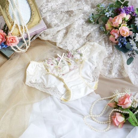 [^ԁFN0572666]yPԁX̃hXɕ܂āzɍ炭FƂǂ̉ԁXC[WV[YłBԂɐėhĂ悤Ȉۂ̃[X́AԑSĂɃقǂƂŁAɂ͂ȂP؂ȃfUCɎdオ܂BJ[WJ̓C|[gӎAȑl̏oĂRNVłB̂ӂƂ܂ÂւƕςĂ܂悤ȃACeɂȂ܂悤ɁBN̔o yRisa Magli Reinei[kjzuh̐Eςy݂BACeEpRisa MaglĩTj^[V[ćAuW[ƃyAŃfUC肵Ă܂Bu[ȓłR[fBl[gyŗJTȋCHAPPYɁBȊ肢߂Ă͂܂B[fނgpAC̗ǂSnŃXgXt[ɂ܂BNb`̓JTJTƉȂɂA̗Ƃ₷hzgpĂ܂Bɂ̓[XgpA{gXւɂȂĂ܂BTCYMFqbv 87`95cmLFqbv 92`100cmidlEobNLkFENb`hzgp֘AACẽACe͈ȉ育mFBE62660 uW[iBECEDjE62661 uW[iEEFjE62662 uW[iGEHjE52663 \tguE42663 ₷݃uiMELjE42664 ₷݃uiLLjE42665 ₷݃ui3LjE72660 m[}V[cE72661 [XV[cE72664 TobNE72666 Tj^[E12660 XbvƖ̊֌WɂAۂFČꍇ܂B܂Ap\REX}[gtHȂǂ̊ɂA኱iƉ