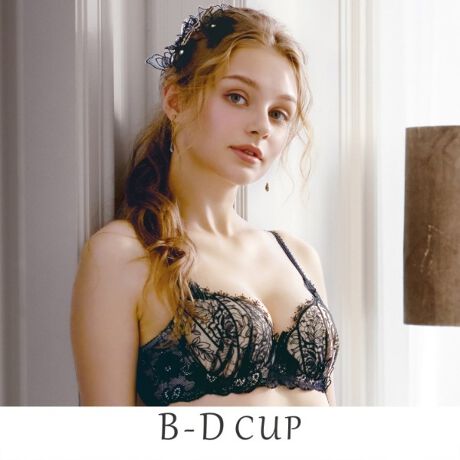 [^ԁFN0562550]y[XŖ郏N̔z[X̖͂oGKgȃV[YłBJbvŜɍL锼~̒ɂ́AlXȂԂ@ׂȃ^b`ŕ`Ay₩łǂX^CbVȈۂɁB̂郏J[̃[XƗnƂ̑gݍ킹Ak[fB[ŏiȃfUCɎdオ܂B傫JԂ̃`[AbvPɂ́ALLƋPCXg[炢A[X̕\鍂ӂfBe[ɁB~̃J[uXJbv́AoXg̃VGbgoĂ܂BXgb`[XXJbv̊ۂ݂ɍ킹fUCɂāAꊴ܂B̂ӂƂ܂ÂւƕςĂ܂悤ȃACeɂȂ܂悤ɁBN̔o uRisa Magli Reinei[kjvuh̐Eςy݂Bp^[wD Make Typex芴̂JbvAobNɂĂ̍eCƃvbVAbvʂɗDꂽpbhŔDecorteo܂BobNUX^CŃJbv̈芴Ɣw̃VGbg茩p^[łBȕɂ߂łƂz[hE芴oXgAۂi`ȃVGbgDȕidlE3/4JbvEC[ETCh{[ijEO\pbhtEpbhfށF|GXeisDzjEzbNF2i&times;3EXgbv߉\iOsj֘AACẽACe͈ȉ育mFBE62550 uW[iBECEDjE62551 uW[iEEFjE62552 uW[iGEHjE52556 ubgE42553 ₷݃uiMELjE42554 ₷݃uiLLj<b