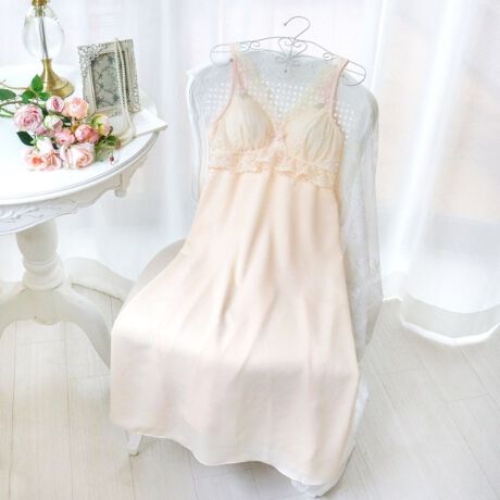 [^ԁFN0512814]ySƂ߂bNX^Cz[Xӂ񂾂ɂAT}̃[RNVVJ[oB[V[^Cv̂₷݃uƁÂ݂TeN[vgp}LVs[Xgݍ킹܂BJbvɂ͉ԕXgb`[XgpAoXgXgbvAJbv܂Ń[X炤ƂŁAɗDtBbg܂BJbv̓[X2igɂ邱ƂŁAقǂ悢ƂӂƂfUCAy₩ƍ؂oBJ[O͔Ȃ݂̗ǂN[&times;sNƁAfC[g₷ubN&times;u[2FœWJĂ܂B̂郌[V[ȃfBe[ƕsg[ł܂Ƃ߂邱ƂŁAiŃfBȕ͋CɎdオ܂BAVg[ɂȂԂ̃AbvPƃ{|CgɁAVvȃfUCŁAł̃bNX^Cɂ߂ACełBoXg݂͌̂pbhŃoXgxĂA[V[^Cv̂₷݃ułBTCYF105cmMFoXg 79`87cmi߃uTCYFB65EB70EB75EC65EC70EC75ED65ED70EE65EE70EF65jLFoXg 86`94cmi߃uTCYFC75ED75EE70EE75EF65EF70j̃TCYIтꍇ́AyȒSn߂͑̕傫̃TCYAtBbgd͏̃TCŶw߂܂BidlEC[ȂEzbNȂETCh{[ȂEO\pbhtiE^jEXgbv߉\iOsjEgn̐LkFȂ֘AACẽACe͈ȉ育mFBE42810 ₷݃uE72811 [XV[cE72819 ₷݃V[cE1281