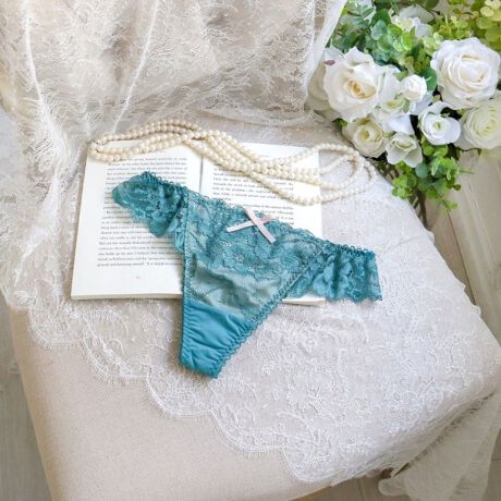 [^ԁFN0572694]yfC[ɊYx[VbNfUCzRisa Magli͂x[VbNȃV[YłB̂@ׂȃIWi[Xӂ񂾂ɎgpAtF~jŏiȃfUCɎdオ܂B[X͈ꌩVvȂAԂhbgA`F[~bNXĉsvXBtgƃobNɂ{̓[X̃J[Ƃ͈قȂzFɂāAAE^[CNȃX^Co܂Bx[VbNȃfUC̒ɂlߍ񂾁AʂɂĂRNVłBACeEpEGXgobNɂđ[XdlɂȂĂ܂BTobNV[c͑̃V[cɔוzʐςȂߒʋC悭Aɂ߉Kɂp܂BV[c̃CCɂȂȂ߁A{gX̎ނ킸Lp܂BobNG̗D[X̂߁ATobNV[c߂Ă̕pĂ₷fUCłBTCYMFqbv 87`95cmLFqbv 92`100cmidlEobNLkFEtgF኱聃֘AACẽACe͈ȉ育mFBE62690 uW[iBECEDjE62691 uW[iEEFjE62692 uW[iGEHjE52693 i`AWuiMELjE52694 i`AWuiLLjE52699 \tguE72690 m[}V[cE72691 [XV[cE72694 TobNE72696 [XTj^[Ɩ̊֌WɂAۂFČꍇ܂B܂Ap\REX}[gtHȂǂ̊ɂA኱iƉ摜̃J[قȂꍇ܂B