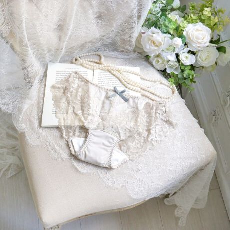 [^ԁFN0572696]yfC[ɊYx[VbNfUCzRisa Magli͂x[VbNȃV[YłB̂@ׂȃIWi[Xӂ񂾂ɎgpAtF~jŏiȃfUCɎdオ܂B[X͈ꌩVvȂAԂhbgA`F[~bNXĉsvXB{̓[X̃J[Ƃ͈قȂzFɂāAAE^[CNȃX^Co܂Bx[VbNȃfUC̒ɂlߍ񂾁AʂɂĂRNVłBACeEpRisa MaglĩTj^[V[ćAuW[ƃyAŃfUC肵Ă܂Bu[ȓłR[fBl[gyŗJTȋCHAPPYɁBȊ肢߂Ă͂܂Bgn͑[XɂȂĂA{gXւɂȂĂ܂BʋC悭ALk̂郌[XŃXgXt[ɂ܂BNb`̓JTJTƉȂɂA̗Ƃ₷hzgpĂ܂BTCYMFqbv 87`95cmLFqbv 92`100cmidlEobNLkFENb`hzgp֘AACẽACe͈ȉ育mFBE62690 uW[iBECEDjE62691 uW[iEEFjE62692 uW[iGEHjE52693 i`AWuiMELjE52694 i`AWuiLLjE52699 \tguE72690 m[}V[cE72691 [XV[cE72694 TobNE72696 [XTj^[Ɩ̊֌WɂAۂFČꍇ܂B܂Ap\REX}[gtHȂǂ̊ɂA኱iƉ摜̃J[قȂꍇ܂B