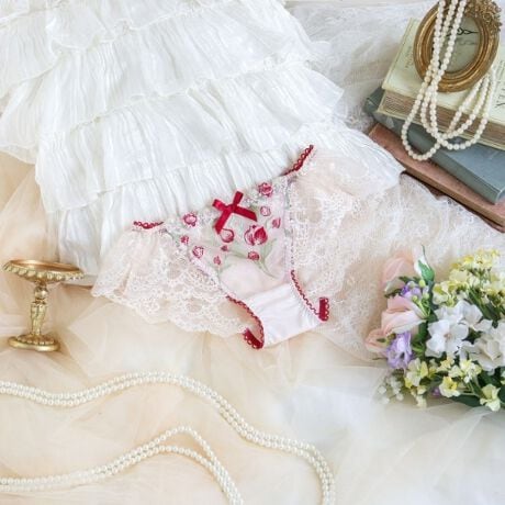 [^ԁFN0572571]y؂₩ȓ̂悤Ȕ܂ƂāzC^A̔`[tɂV[YłB[Xɂ͕ɂȂт`[bv̂ԂhイāA炵tF~jȈۂɁB̃GbWC[W@ׂȊ􉽊w͗lXJbvɂقǂāA؂₩ȂCpNĝfUCɎdオ܂BTChɂ͂肰ȂXbg炢A炵vXBFWJ͒nCAzJ[A炵GKgȃJ[܂ŁAۂVѐSӂRNVłB̂ӂƂ܂ÂւƕςĂ܂悤ȃACeɂȂ܂悤ɁBN̔o uRisa Magli Reinei[kjvuh̐Eςy݂BACeEpgn͑[XɂȂĂALk̂郌[XɐSn悭tBbg܂Bɂ̓SgĂȂ̂ŐH܂AƂSnłB{gXւV[cC܂BʋC悭AKɂp܂BÂA_߂ȂʊfUCAOWA[ȑl͋̕Co܂BTCYMFqbv 87`95cmLFqbv 92`100cmidlEobNLkFEtgF聃֘AACẽACe͈ȉ育mFBE62570 uW[iBECEDjE62571 uW[iEEFjE62572 uW[iGEHjE52573 \tguE72570 m[}V[cE72571 [XV[cE72574 TobNE72576 Tj^[E12570 XbvƖ̊֌WɂAۂFČꍇ܂B܂Ap\REX}[gtHȂǂ̊ɂA኱iƉ摜̃J[قȂꍇ܂