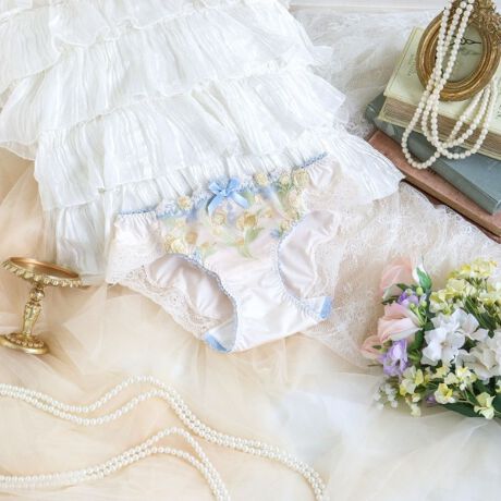 [^ԁFN0572576]y؂₩ȓ̂悤Ȕ܂ƂāzC^A̔`[tɂV[YłB[Xɂ͕ɂȂт`[bv̂ԂhイāA炵tF~jȈۂɁB̃GbWC[W@ׂȊ􉽊w͗lXJbvɂقǂāA؂₩ȂCpNĝfUCɎdオ܂BTChɂ̓`[bṽAbvPvXāA؂oBFWJ͒nCAzJ[A炵GKgȃJ[܂ŁAۂVѐSӂRNVłB̂ӂƂ܂ÂւƕςĂ܂悤ȃACeɂȂ܂悤ɁBN̔o uRisa Magli Reinei[kjvuh̐Eςy݂BACeEpRisa MaglĩTj^[V[ćAuW[ƃyAŃfUC肵Ă܂Bu[ȓłR[fBl[gyŗJTȋCHAPPYɁBȊ肢߂Ă͂܂BC̗ǂSnŃXgXt[ɂ܂BNb`̓JTJTƉȂɂA̗Ƃ₷hzgpĂ܂Bɂ̓[XgpA{gXւɂȂĂ܂BTCYMFqbv 87`95cmLFqbv 92`100cmidlEobNLkFENb`hzgp֘AACẽACe͈ȉ育mFBE62570 uW[iBECEDjE62571 uW[iEEFjE62572 uW[iGEHjE52573 \tguE72570 m[}V[cE72571 [XV[cE72574 TobNE72576 Tj^[E12570 XbvƖ̊֌WɂAۂFČꍇ܂B܂Ap\REX}[gt