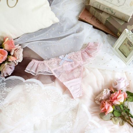 [^ԁFN0572724]yƂ߂`[tŋC̓pWFkzpC[WɗVѐSlߍ񂾁AT}̃[RNVłBEhJbgtg[Xɂ́Atȃ^b`łԂSʂɎU΂߂āA炵iȈۂɁB̏ォGbtFƃT}S炢Ap̃GbZXꂽIWieBӂfUCɎdオ܂BTChɂ͍`[thイ̃[Xӂ񂾂ɂقǂāA`[d˂邱ƂłӂƂ̎q炵X^CBtgɂ͂ȃOO{AobNX^Cɂ͍`[t̃AbvPvXBAbvPɃT}́uRv̕قǂĂ̂ASƂ߂|CgłBtgӂɂ͉ԕXgb`[X炢܂BzCgɂ̓uẼŏiȃtF~jAsNɂ͏|bvȃC{[̃gp邱ƂŁAJ[ɂĈ͋Cy݂܂BACeEpTobNV[c͑̃V[cɔוzʐςȂߒʋC悭Aɂ߉Kɂp܂BV[c̃CCɂȂȂ߁A{gX̎ނ킸Lp܂BTCYMFqbv 87`95cmLFqbv 92`100cmidlEobNLkFEtgF聃֘AACẽACe͈ȉ育mFBE52723 \tguE72720 m[}V[cE72722 {V[cE72724 TobNE12724 Jbvt}LVs[XƖ̊֌WɂAۂFČꍇ܂B܂Ap\REX}[gtHȂǂ̊ɂA኱iƉ摜̃J[قȂꍇ܂B