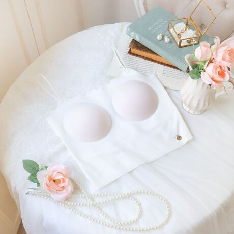 [^ԁFN0552849]ỹWF[t@bVzT}V[XXJbvL~\[oB炩Lk̂V[XfނŁAɗDtBbg܂BtgƃobNɂ̓XJbṽfUCقǂāAVvȃACe̒ɂT}炵oBXgbṽAWX^[̓S[hɂ邱ƂŁA肰ȂîfBe[Ɏdオ܂BTChɂȃT}S`[AȂ|CgłBJ[WJ̓x[VbNɎg₷AC{[E`R[EubÑAE^[CN3FpӁB̋G߂łmɋɂA傫JobNX^CŁAghꂽWF[t@bVy݂܂BACeEpgnׂ͂肪悢fނgpĂAƂC̗ǂSnłBLkApĂăXgXɂdlɂȂĂ܂BoXg͗̌`ŁALoXgTCYɑΉ\łBTCYMFoXg 79`87cmLFoXg 86`94cmidlEXgbv߉\iOsjEgn̐LkFEO\pbhtiE^jƖ̊֌WɂAۂFČꍇ܂B܂Ap\REX}[gtHȂǂ̊ɂA኱iƉ摜̃J[قȂꍇ܂B