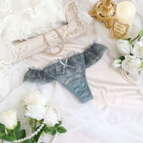 [^ԁFN0572734]y``܂Ƃo[î悤ɁzoG̐EςC[WȂA`[̌y₩ƃ̂߂ɃfUCV[YłB[XŜ̂ȂE[[Ŏhイ邱ƂŁA炩ӂƂۂɎdオ܂Btgӂɂ̓t`Ȁォ@ׂȃ炤ƂŁALLƋPu[`lbNXC[WBɂՂƃt񂹂āAo[ĩ``̂悤ȗ̊o܂Btg[X͈قȂfUCŁAo[ixĂ悤Ȃ邭Ƃ͗l炵ۂɁBTChobNX^CɂĂ̓t̎hイ[Xƃ`[d˂āAtAVGbg\Ă܂BCXg[Ԃ̃AbvPobNɓYāA؂₩㉟B{ɂ͏ȃXg[`[炢܂B̂ӂƂ܂ÂւƕςĂ܂悤ȃACeɂȂ܂悤ɁBN̔o uRisa Magli Reinei[kjvuh̐Eςy݂BACeEpTobNV[c͑̃V[cɔוzʐςȂߒʋC悭Aɂ߉Kɂp܂BV[c̃CCɂȂȂ߁A{gX̎ނ킸Lp܂BTCYMFqbv 87`95cmLFqbv 92`100cmidlEobNLkFEtgF聃֘AACẽACe͈ȉ育mFBE62730 uW[iBECEDjE62731 uW[iEEFjE62732 uW[iGEHjE72730 m[}V[cE72731 [XV[cE72734 TobNE72736 Tj^[E32730 L~\[Ɩ̊֌WɂAۂFČ