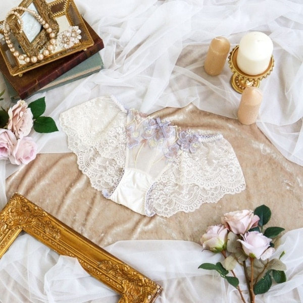 [}C]Af[m qbvnO/T}iRisa Maglij p[vi083j