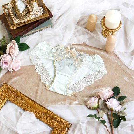 [^ԁFN0572620]yX̖؁XԁX܂ƂāzX̖؁XԁXCP~[XŃGKgɕ\V[YłB[Xɂ͑傫ȃ[twiɁAԂȂԂ_ɂ炤ƂŁACpNĝfUCɎdオ܂BԂт̒ɂ͂肰Ȃ[tAXJbvɂ͏Ȗ؂̎hイēꊴoBӂƗ̊̂Xeb`́AהԎ̃ő@ׂȂ߂ANZgɂقǂ܂B_ȎhイƗJ[OAl̏ւƓĂRNVłB̂ӂƂ܂ÂւƕςĂ܂悤ȃACeɂȂ܂悤ɁBN̔o yRisa Magli Reinei[kjzuh̐Eςy݂BACeEpx[VbNȃrLj^CṽV[cłBV[c̑ɂ̓[XgpA{gXւɂȂĂ܂BEGXgɂ͐Lт̂悢Sgp邱ƂŁADɃtBbg܂BƂC̗ǂSnłBTCYMFqbv 87`95cmLFqbv 92`100cmidlEobNLkFEtgF聃֘AACẽACe͈ȉ育mFBE62620 uW[iBECEDjE62621 uW[iEEFjE62622 uW[iGEHjE72620 m[}V[cE72621 [XV[cE72624 TobNE72625 qbvnOE72626 Tj^[E12620 XbvƖ̊֌WɂAۂFČꍇ܂B܂Ap\REX}[gtHȂǂ̊ɂA኱iƉ摜̃J[قȂꍇ܂B