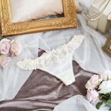 リアナ Tバック