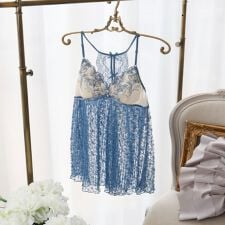 リアナ カップ付キャミソール