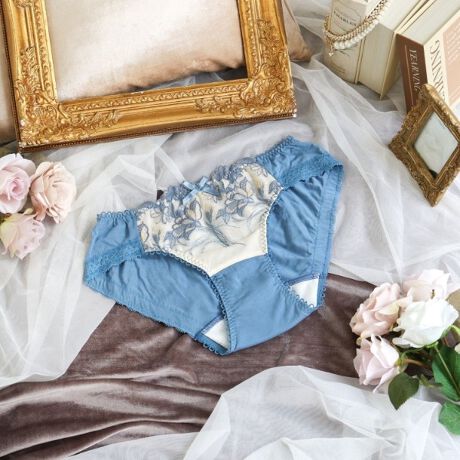 [^ԁFN0572686]yv[c[XŃNVJȔzo`[tɃv[cngݍ킹ANVJȃV[YłBoCɂԕ́Aʎƃŗ֊sǂAԂтɂ͊iq͗lقǂƂŁAԂт11ۗCpNĝdオɁBŜoCJ[ł܂Ƃ߂邱ƂŃVbNȃfUCɎdオAVT}\RNVłBACeEpRisa MaglĩTj^[V[ćAuW[ƃyAŃfUC肵Ă܂Bu[ȓłR[fBl[gyŗJTȋCHAPPYɁBȊ肢߂Ă͂܂B[fނgpAC̗ǂSnŃXgXt[ɂ܂BNb`̓JTJTƉȂɂA̗Ƃ₷hzgpĂ܂Bɂ̓[XgpA{gXւɂȂĂ܂BTCYMFqbv 87`95cmLFqbv 92`100cmidlEobNLkFENb`hzgp֘AACẽACe͈ȉ育mFBE62680 uW[iBECEDjE62681 uW[iEEFjE62682 uW[iGEHjE42683 ₷݃uiMELjE42684 ₷݃uiLLjE42685 ₷݃ui3LjE72680 m[}V[cE72681 [XV[cE72682 {V[cE72684 TobNE72686 Tj^[E32681 JbvtOL~\[Ɩ̊֌WɂAۂFČꍇ܂B܂Ap\REX}[gtHȂǂ̊ɂA኱iƉ摜̃J[قȂꍇ܂B