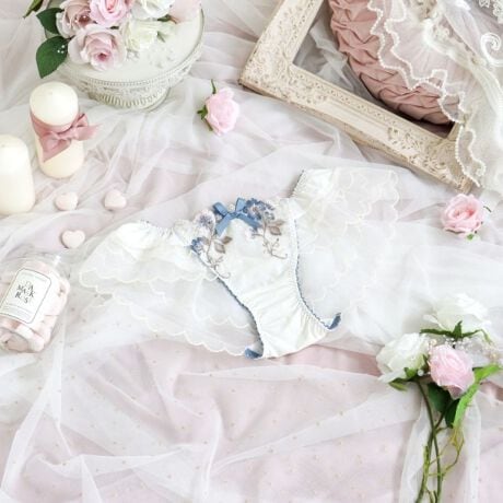 [^ԁFN0574523]y킽ʂfR[VA[`z݊̂Of[V̂ԂɁAhbgA[`̃`[[Xӂ񂾂ɂȃV[YłB[Xɂ͂ĖڗȂJ[Ő̂ԂhJāAiȉ؂₩ƉŝۂɎdオ܂BFWJ̓K[[ȃbhAu₩ȃu[AAE^[CNȃubN܂ŁAJ[ɂĈ\y݂܂BACeEpӂƍLVGbg炵A[XґɂA̎q炵fUCy݂܂B̂̒ߕtȂAyȗSnłBEGXgƃtÃnŃX^CUPʂBXJ[g⃏Chpcƍ킹p̂߂łBTCYMFqbv 87`95cmLFqbv 92`100cmidlEobNLkFEtgF኱聃֘AACẽACe͈ȉ育mFBE64520 uW[iBECjE64521 uW[iDEEEFjE64522 uW[iGEHjE74520 m[}V[cE74521 [XV[cE74523 tAV[cE74526 Tj^[E34521 JbvtL~\[E24521 ^bvpcƖ̊֌WɂAۂFČꍇ܂B܂Ap\REX}[gtHȂǂ̊ɂA኱iƉ摜̃J[قȂꍇ܂B