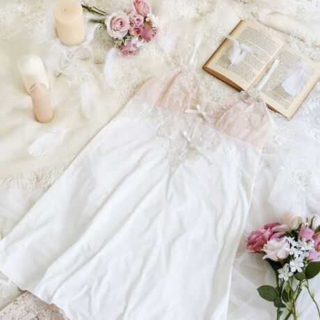 [^ԁFN0514750]y炩ȉHɕ܂āzӂƂHC[WfUCƁA@ׂȃiɃ~bNXV[YłB[XŜɍׂ₩ȃXeb`ŏԂƉHhJāAg[Ȃ؂₩vXB̏ォӂӂƕ悤ȉH̃AbvP炤ƂŁÅƙRo܂BoXg̃{ɂ͈ꗱ̏ȃXg[`[炢A[X̂ق̂Ȃ߂Ă܂BoXgɂ͑_ɃJbeBO2ނ̃[XقǂāA؂₩ȓv킸ڂЂAGKgȘȂ܂ɁBtgɂ̓XbgāAׂ^Cṽ{炢܂BFgGKgȃAbVJ[ł܂Ƃ߂AɂƊYĂ悤ȃRNVłBACeEpgnׂ͂肪悢fނgpĂAƂC̗ǂSnłBLkApĂăXgXɂdlɂȂĂ܂BTCYMFoXg 79`87cmiF80cmjLFoXg 86`94cmiF80cmjidlEXgbv߉\iOsjEgn̐LkF聃֘AACẽACe͈ȉ育mFBE64750 uW[iBECjE64751 uW[iDEEEFjE64752 uW[iGEHjE74750 m[}V[cE74751 [XV[cE74754 TobNE74756 Tj^[E14750 Xbv