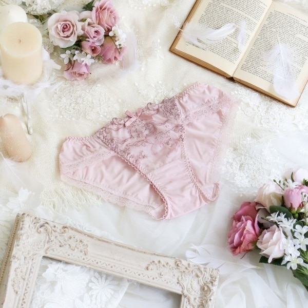 [}C]iV[ m[}V[c/T}iRisa Maglij sNi071j