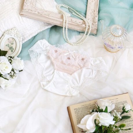 [^ԁFN0574556]ydȂԁX̃hX܂ƂāzlC𔎂wXeB[ixAVJ[ăoCoB@ׂȃ`[ւԂ̃Xeb`U΂߂[X̏ɁAAbvPӂ񂾂ɏd˂Â邱ƂɂA̒ɗ̊ofUCɎdオ܂BԐcɂȊOg[ɂ邱ƂŁAdȂ荇Ԃт炪ƂĂiŃGKgȃC[W^Ă܂B̂ӂƂ܂ÂւƕςĂ܂悤ȃACeɂȂ܂悤ɁBN̔o uRisa Magli Reinei[kjvuh̐Eςy݂BACeEpRisa MaglĩTj^[V[ćAuW[ƃyAŃfUC肵Ă܂Bu[ȓłR[fBl[gyŗJTȋCHAPPYɁBȊ肢߂Ă͂܂BC̗ǂSnŃXgXt[ɂ܂BNb`̓JTJTƉȂɂA̗Ƃ₷hzgpĂ܂Bɂ̓[XgpA{gXւɂȂĂ܂BTCYMFqbv 87`95cmLFqbv 92`100cmidlEobNLkFENb`hzgp֘AACẽACe͈ȉ育mFBE64550 uW[iBECjE64551 uW[iDEEEFjE64552 uW[iGEHjE44553 ₷݃uiMELjE44554 ₷݃uiLLjE44555 ₷݃ui3LjE74550 m[}V[cE74551 [XV[cE74552 {V[cE74554 TobNE74556 Tj^[E14550 XbvƖ̊֌WɂAۂFČꍇ܂B܂Ap\REX}[