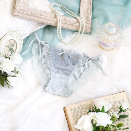 [^ԁFN0574552]ydȂԁX̃hX܂ƂāzlC𔎂wXeB[ixAVJ[ăoCoB@ׂȃ`[ւԂ̃Xeb`U΂߂[X̏ɁAAbvPӂ񂾂ɏd˂Â邱ƂɂA̒ɗ̊ofUCɎdオ܂BԐcɂȊOg[ɂ邱ƂŁAdȂ荇Ԃт炪ƂĂiŃGKgȃC[W^Ă܂B̂ӂƂ܂ÂւƕςĂ܂悤ȃACeɂȂ܂悤ɁBN̔o uRisa Magli Reinei[kjvuh̐Eςy݂BACeEpTCh̃{͌іڂقǂdl̂߁AEGXgTCY̒\BD݂̒SnɒĂ܂B{͐Lk邽߉ɂAق̂ƃZNV[ĂACełBTCYMFqbv 87`95cmLFqbv 92`100cmidlEobNLkFEtgF聃֘AACẽACe͈ȉ育mFBE64550 uW[iBECjE64551 uW[iDEEEFjE64552 uW[iGEHjE44553 ₷݃uiMELjE44554 ₷݃uiLLjE44555 ₷݃ui3LjE74550 m[}V[cE74551 [XV[cE74552 {V[cE74554 TobNE74556 Tj^[E14550 XbvƖ̊֌WɂAۂFČꍇ܂B܂Ap\REX}[gtHȂǂ̊ɂA኱iƉ摜̃J[قȂꍇ܂B