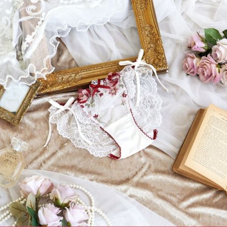 [^ԁFN0574572]yaõVtHj[zôԂƐ`͗lgݍ킹A؂ŃGKgȃV[YłB[XŜɍ炫قւ̃óA_ȃJ[OŃCpNgA炵ۂɁBɂ͗lXȏԂ̎hJ炢A炵vX܂Bɕ`ꂽ͗l͐̐11ɕωA2F̃ӂ񂾂ɂقǂƂŁAȏ݊Ăw̉؂₩oB؂ȃGu[XݏoaAgɒ邽ѐSƂ߂Ă悤ȃWF[Ɏdオ܂B̂ӂƂ܂ÂւƕςĂ܂悤ȃACeɂȂ܂悤ɁBN̔o yRisa Magli Reinei[kjzuh̐Eςy݂BACeEpTCh̃{͌іڂقǂdl̂߁AEGXgTCY̒\BD݂̒SnɒĂ܂B{͐Lk邽߉ɂAق̂ƃZNV[ĂACełBTCYMFqbv 87`95cmLFqbv 92`100cmidlEobNLkFEtgF聃֘AACẽACe͈ȉ育mFBE64570 uW[iBECjE64571 uW[iDEEEFjE64572 uW[iGEHjE44573 ₷݃uiMELjE44574 ₷݃uiLLjE44575 ₷݃ui3LjE74570 m[}V[cE74571 [XV[cE74572 {V[cE74574 TobNE74576 Tj^[E14570 XbvƖ̊֌WɂAۂFČꍇ܂B܂Ap\REX}[gtHȂǂ̊ɂA኱iƉ摜̃J[ق