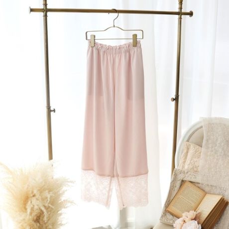 [^ԁFN0524840]yT}Ŋ鎄ґ򎞊ԁẑ݂TeN[vgpAT}̃[RNVłBɂ͑@ׂȉԕ[Xӂ񂾂ɂ炢A肰Ȃ̓l̋CiӂAǂ猩ĂVGbgɁBEGXg̓MU[񂹂ătɂ邱ƂŁAT}炵炵vX܂BJ[O͋Gߊ̂邭݌nsNƁAfC[g₷ubN2FœWJĂ܂B̂郌[V[ȃfBe[ƕsg[ł܂Ƃ߂邱ƂŁAN̈ۂɎdオ܂B̃gbvXAJ[fBKƂ̃R[fBl[gy߂Ał̃bNX^Cɂ߂ACełBTCYMFqbv&nbsp; 87`95cmiF90cmjidlEgn̐LkFȂEEGXgSETCh|Pbgt֘AACeE34845 J[fBKE34842 gbvXE24840 OpcƖ̊֌WɂAۂFČꍇ܂B܂Ap\REX}[gtHȂǂ̊ɂA኱iƉ摜̃J[قȂꍇ܂B