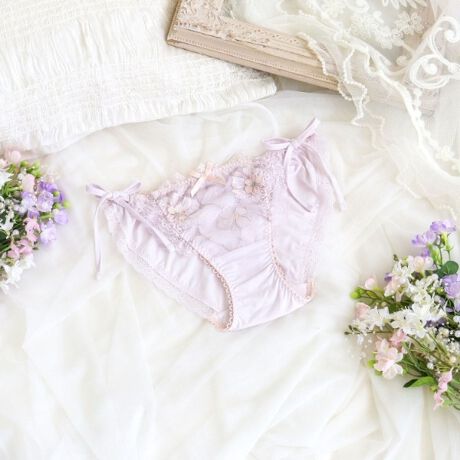 [^ԁFN0574622]ypXeJ[̂ԂɗāzpXeJ[̂ԂDȂAsAŉ炵V[YłB[XɃtȃXeb`ŎhJԂ́Â݂E[[炢A炩tF~jȈۂɁB̏ォ甲̂邨Ԃ̃P~JAbvPd˕t邱ƂŁAS̓Iɉ炵y₩ȃfUCɎdオ܂BA[`₨Ԃɂ̓LLƋPӂ񂾂ɂ炢Aiȉ؂₩vXB[X̃XJbv͏㉺ŕ̃C[W̕ω邽߁AE[[ƃ̃A[`2iɌ悤o܂BACeEpTCh̃{͌іڂقǂdl̂߁AEGXgTCY̒\BD݂̒SnɒĂ܂B{͐Lk邽߉ɂAق̂ƃZNV[ĂACełBTCYMFqbv 87`95cmLFqbv 92`100cmidlEobNLkFEtgF኱聃֘AACẽACe͈ȉ育mFBE64620 uW[iBECjE64621 uW[iDEEEFjE64622 uW[iGEHjE44623 ₷݃uiMELjE44624 ₷݃uiLLjE44625 ₷݃ui3LjE74620 m[}V[cE74621 [XV[cE74622 {V[cE74626 Tj^[E14620 XbvƖ̊֌WɂAۂFČꍇ܂B܂Ap\REX}[gtHȂǂ̊ɂA኱iƉ摜̃J[قȂꍇ܂BfP[gȃ[Xł̂ŁAG\ʂ̂舵肢܂B