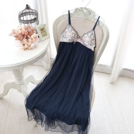 [^ԁFN0514784]ybZ[Wԑɂāz傫ȃA[`̒ɏԂpU΂߂AIWieBӂV[YłBT}̏ےł邨Ԃ́A@ׂȃXeb`3F̃Of[Vɂ邱ƂŁAԑ̂悤ȉ؂₩oB̎ɂ̓A[`ɉ悤Ɏ`̊􉽊w͗lAPretty plantsAColor with flower̉pāACpNĝA[`fpŉ炵ۂɎdグ܂Bgn͂Ղ̃`[Ő؂ւ邱ƂŁAӂƂ̎q炵VGbgBobNX^C̓Xgb`[XVɃJbeBO̓IȃfUCŁAԂ̃AbvPƃ{炢܂Bǂ猩ĂSƂ߂fBe[lߍ񂾁A[WF[y݂BTCYMFoXg 79`87cmiF110cmjLFoXg 86`94cmiF110cmjidlEXgbv߉\iOsjEgn̐LkF኱EO\JbvtiE^j֘AACẽACe͈ȉ育mFBE64780 uW[iBECjE64781 uW[iDEEEFjE64782 uW[iGEHEIjE44783 ₷݃uiMELjE44784 ₷݃uiLLjE44785 ₷݃ui3LjE74780 m[}V[cE74781 [XV[cE74782 {V[cE74786 Tj^[E14780 XbvE14784 Jbvt}LVs[XƖ̊֌WɂAۂFČꍇ܂B܂Ap\REX}[gtHȂǂ̊ɂA኱iƉ摜̃J[قȂꍇ܂B