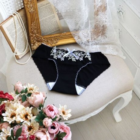 [^ԁFN0574596]yN}`X炫قK[fցzԂ炫قK[fC[WAĝV[YłBŜɏԂU΂߂iq̃[X́A[XƓJ[݂̂̂E[[ŎhJ邱ƂŁAi`ȉ炵ɁB̏ォN}`X̂ԂC[WP~J[Xd˂āAԂK[f̍ɗ܂荇č炢Ă؂₩ȗlq\Ă܂BقȂ郌[XAbvPAhJ~bNX邱ƂŁAgȃNtĝۂɎdオ܂BACeEpRisa MaglĩTj^[V[ćAuW[ƃyAŃfUC肵Ă܂Bu[ȓłR[fBl[gyŗJTȋCHAPPYɁBȊ肢߂Ă͂܂B[fނgpAC̗ǂSnŃXgXt[ɂ܂BNb`̓JTJTƉȂɂA̗Ƃ₷hzgpĂ܂Bɂ̓[XgpA{gXւɂȂĂ܂BTCYMFqbv 87`95cmLFqbv 92`100cmidlEobNLkFENb`hzgp֘AACẽACe͈ȉ育mFBE64590 uW[iBECjE64591 uW[iDEEEFjE64592 uW[iGEHjE44590 ₷݃uE74590 m[}V[cE74591 [XV[cE74593 tAV[cE74596 Tj^[E34591 JbvtL~\[Ɩ̊֌WɂAۂFČꍇ܂B܂Ap\REX}[gtHȂǂ̊ɂA኱iƉ摜̃J[قȂꍇ܂B