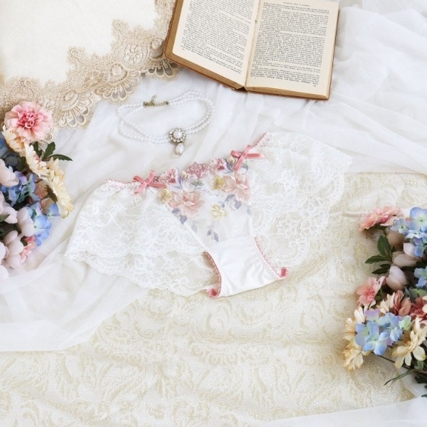 [}C]WFV[ qbvnO/T}iRisa Maglij sNi071j