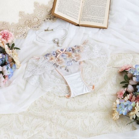 [^ԁFN0574631]y킽`Of[V̉ԁXz mGC[WA|WVjOvgґɂقǂV[YłBŜɂꂽԁX̎hJ́Aʉ̂悤ȃOf[Va邱ƂŁA؂₩Ȃ@ׂȕ\ɁBԂтׂ͍߂̃ŉALLƏiȋPA|WVjOvgRۂɎdオ܂BTChɂ̓JoX畂oĂ悤ȃVA[AbvPقǂĂ܂BFWJ͐VG߂̖KAX[L[ŗ̂J[OɁB̃A[ggɒ悤ȓʊoAl̏ɑRNVłB̂ӂƂ܂ÂւƕςĂ܂悤ȃACeɂȂ܂悤ɁBN̔o uRisa Magli Reinei[kjvuh̐Eςy݂BACeEpgn͑[XɂȂĂALk̂郌[XɐSn悭tBbg܂Bɂ̓SgĂȂ̂ŐH܂AƂSnłB{gXւV[cC܂BʋC悭AKɂp܂BÂA_߂ȂʊӂfUCAOWA[ȑl͋̕Co܂BTCYMFqbv 87`95cmLFqbv 92`100cmidlEobNLkFEtgF聃֘AACẽACe͈ȉ育mFBE64630 uW[iBECjE64631 uW[iDEEEFjE64632 uW[iGEHEIjE74630 m[}V[cE74631 [XV[cE74634 TobNV[cE74635 qbvnOE74636 Tj^[E14630 XbvƖ̊֌WɂAۂFČꍇ܂B܂Ap\REX}[gtHȂǂ̊ɂA኱iƉ摜̃J[قȂꍇ܂B