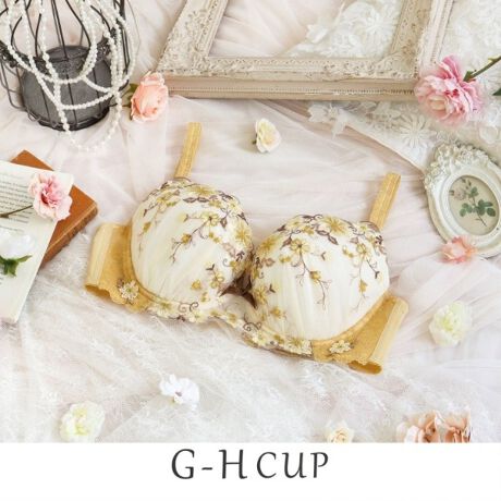 [^ԁFN0564602]y킽ݍރt[V[zTClÂԂ`[tɂȃV[YłBŜɎU΂߂TClÂԂ́A11̃̓ɕω邱ƂŁAԔɂ悤ȉ؂₩ȕ͋CɁBNƊۂ݂̂s⏬ԒBӂ񂾂ɂ炢AtF~jȈۂɎdオ܂BTChɂ͏ȃyÃAbvPYāA炵㉟܂B炩Fx[XɁA▭ȃJ[OɐSƂ߂IvoryEMustardEPink3FœWJBTClẢԌtuсvu]v̂悤ɁAgɒ邾łƏΊ炪炭悤ȃT}RNVłBp^[wGlamor Bra^oXgAbv^CvxGJbv`pɐ݌vꂽp^[łBTChplƃJbṽ{[AOSŃ{[̂oXgvbVAbvȂx܂Bȕɂ߂łyȒSnƈ芴~{[̂oXgƎxidlE3/4JbvEC[ETCh{[ijEO\pbhȂipbh|Pbg͂jEzbNF3i~3EXgbv߉\iOsj֘AACẽACe͈ȉ育mFBE64600 uW[iBECjE64601 uW[iDEEEFjE64602 uW[iGEHjE44603 ₷݃uiMELjE44604 ₷݃uiLLjE44605 ₷݃ui3LjE74600 m[}V[cE74601 [XV[cE74604 TobNE74606 Tj^[E14601 JbvtXbvƖ̊֌WɂAۂFČꍇ܂B܂Ap\REX}[gtHȂǂ̊ɂA኱iƉ摜̃J[قȂꍇ܂B