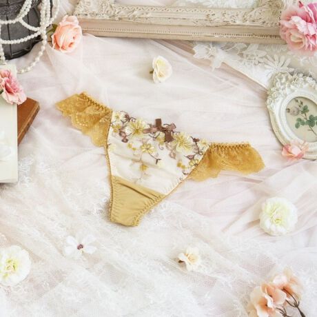 [^ԁFN0574604]y킽ݍރt[V[zTClÂԂ`[tɂȃV[YłBŜɎU΂߂TClÂԂ́A11̃̓ɕω邱ƂŁAԔɂ悤ȉ؂₩ȕ͋CɁBNƊۂ݂̂s⏬ԒBӂ񂾂ɂ炢AtF~jȈۂɎdオ܂BobNX^Cɂ͏ȃyÃAbvPYāA炵㉟܂B炩Fx[XɁA▭ȃJ[OɐSƂ߂IvoryEMustardEPink3FœWJBTClẢԌtuсvu]v̂悤ɁAgɒ邾łƏΊ炪炭悤ȃT}RNVłBACeEpTobNV[c͑̃V[cɔוzʐςȂߒʋC悭Aɂ߉Kɂp܂BV[c̃CCɂȂȂ߁A{gX̎ނ킸Lp܂BTCYMFqbv 87`95cmLFqbv 92`100cmidlEobNLkFEtgF኱聃֘AACẽACe͈ȉ育mFBE64600 uW[iBECjE64601 uW[iDEEEFjE64602 uW[iGEHjE44603 ₷݃uiMELjE44604 ₷݃uiLLjE44605 ₷݃ui3LjE74600 m[}V[cE74601 [XV[cE74604 TobNE74606 Tj^[E14601 JbvtXbvƖ̊֌WɂAۂFČꍇ܂B܂Ap\REX}[gtHȂǂ̊ɂA኱iƉ摜̃J[قȂꍇ܂B