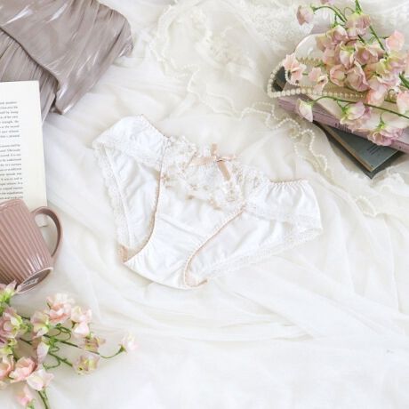 [^ԁFN0574640]yNVJȃEFfBOhX܂ƂāzAeB[N[XEFfBOhXC[WV[YłB[Xɂ͂肰Ȃ`FbNقǂƂŁANVJȕ\ɁBU΂߂ꂽԂ̓pbJ[@炢A؂₩ŗ̓IȈۂvX܂BŜɂقǂ@ׂȃALLƏiȋPo܂BobNX^Cɂ͏Ԃ̃AbvP炢܂BJ[̓EFfBOhXAzAl̋CiӂWhiteEGrayEMint̃g[œWJĂ܂BACeEpx[VbNȃrLj^CṽV[cłBV[c̑ɂ̓[XgpA{gXւɂȂĂ܂BEGXgɂ͐Lт̂悢Sgp邱ƂŁADɃtBbg܂BƂC̗ǂSnłBTCYMFqbv 87`95cmLFqbv 92`100cmidlEobNLkFEtgF኱聃֘AACẽACe͈ȉ育mFBE64640 uW[iBECjE64641 uW[iDEEEFjE64642 uW[iGEHEIjE74640 m[}V[cE74641 [XV[cE74644 TobNE74646 Tj^[E14640 XbvƖ̊֌WɂAۂFČꍇ܂B܂Ap\REX}[gtHȂǂ̊ɂA኱iƉ摜̃J[قȂꍇ܂B