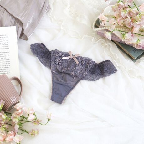 [^ԁFN0574644]yNVJȃEFfBOhX܂ƂāzAeB[N[XEFfBOhXC[WV[YłB[Xɂ͂肰Ȃ`FbNقǂƂŁANVJȕ\ɁBU΂߂ꂽԂ̓pbJ[@炢A؂₩ŗ̓IȈۂvX܂BŜɂقǂ@ׂȃALLƏiȋPo܂BobNX^Cɂ͏Ԃ̃AbvP炢܂BJ[̓EFfBOhXAzAl̋CiӂWhiteEGrayEMint̃g[œWJĂ܂BACeEpEGXgobNɂđ[XdlɂȂĂ܂BTobNV[c͑̃V[cɔוzʐςȂߒʋC悭Aɂ߉Kɂp܂BV[c̃CCɂȂȂ߁A{gX̎ނ킸Lp܂BobNG̗D[X̂߁ATobNV[c߂Ă̕pĂ₷fUCłBTCYMFqbv 87`95cmLFqbv 92`100cmidlEobNLkFEtgF኱聃֘AACẽACe͈ȉ育mFBE64640 uW[iBECjE64641 uW[iDEEEFjE64642 uW[iGEHEIjE74640 m[}V[cE74641 [XV[cE74644 TobNE74646 Tj^[E14640 XbvƖ̊֌WɂAۂFČꍇ܂B܂Ap\REX}[gtHȂǂ̊ɂA኱iƉ摜̃J[قȂꍇ܂B