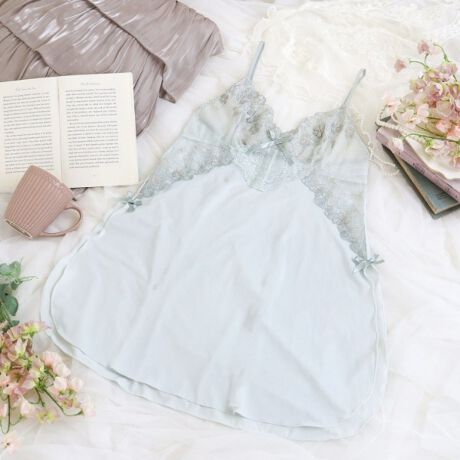 [^ԁFN0514640]yNVJȃEFfBOhX܂ƂāzAeB[N[XEFfBOhXC[WV[YłB[XɂꂽԂ́ApbJ[@ƃAbvPgݍ킹āA؂₩ŗ̓IȈۂɎdオ܂B̎ɂ͂肰Ȃ`FbNقǂƂŁANVJȕ\ɁBAbvP̃CXg[ƑŜɂꂽ@ׂȃALLƏiȋPo܂BoXg̓Xgb`[XƎhJ[Xő_ɐ؂ւāAقȂ锧̓OWA[ȈۂɁBgnɂ͐[߂̃Xbgƃ{vXāAEhJbgтɂӂƗhA炵VGbg܂BJ[EFfBOhXAzAl̋CiӂWhiteEGrayEMint̃g[œWJĂ܂BACeEpgnׂ͂肪悢fނgpĂAƂC̗ǂSnłBLkApĂăXgXɂdlɂȂĂ܂BTCYMFoXg 79`87cmiF75cmjLFoXg 86`94cmiF75cmjidlEXgbv߉\iOsjEgn̐LkF聃֘AACẽACe͈ȉ育mFBE64640 uW[iBECjE64641 uW[iDEEEFjE64642 uW[iGEHEIjE74640 m[}V[cE74641 [XV[cE74644 TobNE74646 Tj^[E14640 XbvƖ̊֌WɂAۂFČꍇ܂B܂Ap\REX}[gtHȂǂ̊ɂA኱iƉ摜̃J[قȂꍇ܂B