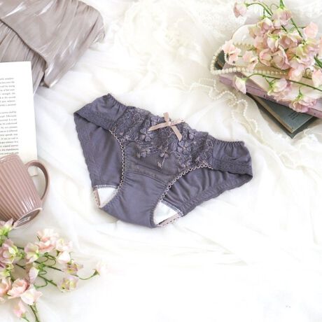 [^ԁFN0574646]yNVJȃEFfBOhX܂ƂāzAeB[N[XEFfBOhXC[WV[YłB[Xɂ͂肰Ȃ`FbNقǂƂŁANVJȕ\ɁBU΂߂ꂽԂ̓pbJ[@炢A؂₩ŗ̓IȈۂvX܂BŜɂقǂ@ׂȃALLƏiȋPo܂BJ[̓EFfBOhXAzAl̋CiӂWhiteEGrayEMint̃g[œWJĂ܂BACeEpRisa MaglĩTj^[V[ćAuW[ƃyAŃfUC肵Ă܂Bu[ȓłR[fBl[gyŗJTȋCHAPPYɁBȊ肢߂Ă͂܂B[fނgpAC̗ǂSnŃXgXt[ɂ܂BNb`̓JTJTƉȂɂA̗Ƃ₷hzgpĂ܂Bɂ̓[XgpA{gXւɂȂĂ܂BTCYMFqbv 87`95cmLFqbv 92`100cmidlEobNLkFENb`hzgp֘AACẽACe͈ȉ育mFBE64640 uW[iBECjE64641 uW[iDEEEFjE64642 uW[iGEHEIjE74640 m[}V[cE74641 [XV[cE74644 TobNE74646 Tj^[E14640 XbvƖ̊֌WɂAۂFČꍇ܂B܂Ap\REX}[gtHȂǂ̊ɂA኱iƉ摜̃J[قȂꍇ܂B