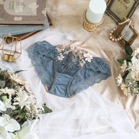 [^ԁFN0574690]yȂރJTuJ̉Ԃ̂悤Ɂz̏AJTuĴԂC[WV[YłBJTuJ`[tɂCpNĝ邨Ԃ́Ax̂Xeb`Ŕ򊴂oB[v^bẐ悤ȃhbg̃{Aʂȃ`[t_ɑgݍ킹āAǂGXjbN̂ۂɎdオ܂B̏ォJTuJ̃AbvPd˂邱ƂŁAtg̃Gu[XƂ͈قȂJ[OA11؂ŉŝfUCɁB̋PƃJTuJ̍MȋCiӂ鐢EςAv킸ڂЂRNVłB̂ӂƂ܂ÂւƕςĂ܂悤ȃACeɂȂ܂悤ɁBN̔o yRisa Magli Reinei[kjzuh̐Eςy݂BACeEpx[VbNȃrLj^CṽV[cłBV[c̑ɂ̓[XgpA{gXւɂȂĂ܂BEGXgɂ͐Lт̂悢Sgp邱ƂŁADɃtBbg܂BƂC̗ǂSnłBTCYMFqbv 87`95cmLFqbv 92`100cmidlEobNLkFEtgF聃֘AACẽACe͈ȉ育mFBE64690 uW[iBECjE64691 uW[iDEEEFjE64692 uW[iGEHjE44693 ₷݃uiMELjE44694 ₷݃uiLLjE44695 ₷݃ui3LjE74690 m[}V[cE74691 [XV[cE74692 {V[cE74694 TobNE74696 Tj^[E14690 XbvƖ̊֌WɂAۂFČꍇ܂B܂Ap\REX}[gtHȂǂ̊ɂA኱iƉ摜̃J[قȂꍇ܂B