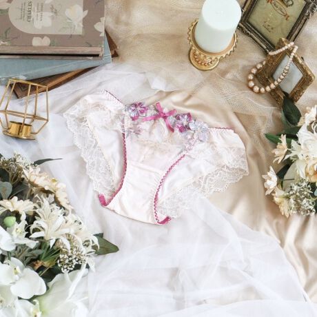 [^ԁFN0574690]yȂރJTuJ̉Ԃ̂悤Ɂz̏AJTuĴԂC[WV[YłBJTuJ`[tɂCpNĝ邨Ԃ́Ax̂Xeb`Ŕ򊴂oB[v^bẐ悤ȃhbg̃{Aʂȃ`[t_ɑgݍ킹āAǂGXjbN̂ۂɎdオ܂B̏ォJTuJ̃AbvPd˂邱ƂŁAtg̃Gu[XƂ͈قȂJ[OA11؂ŉŝfUCɁB̋PƃJTuJ̍MȋCiӂ鐢EςAv킸ڂЂRNVłB̂ӂƂ܂ÂւƕςĂ܂悤ȃACeɂȂ܂悤ɁBN̔o yRisa Magli Reinei[kjzuh̐Eςy݂BACeEpx[VbNȃrLj^CṽV[cłBV[c̑ɂ̓[XgpA{gXւɂȂĂ܂BEGXgɂ͐Lт̂悢Sgp邱ƂŁADɃtBbg܂BƂC̗ǂSnłBTCYMFqbv 87`95cmLFqbv 92`100cmidlEobNLkFEtgF聃֘AACẽACe͈ȉ育mFBE64690 uW[iBECjE64691 uW[iDEEEFjE64692 uW[iGEHjE44693 ₷݃uiMELjE44694 ₷݃uiLLjE44695 ₷݃ui3LjE74690 m[}V[cE74691 [XV[cE74692 {V[cE74694 TobNE74696 Tj^[E14690 XbvƖ̊֌WɂAۂFČꍇ܂B܂Ap\REX}[gtHȂǂ̊ɂA኱iƉ摜̃J[قȂꍇ܂B