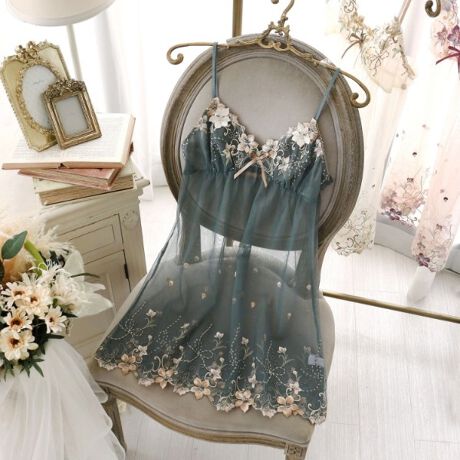 [^ԁFN0514690]yȂރJTuJ̉Ԃ̂悤Ɂz̏AJTuĴԂC[WV[YłBJTuJ`[tɂCpNĝ邨Ԃ́Ax̂Xeb`Ŕ򊴂oB[v^bẐ悤ȃhbg̃{Aʂȃ`[t_ɑgݍ킹āAǂGXjbN̂ۂɎdオ܂BoXgɂ̓JTuJ̃AbvPd˂邱ƂŁAGu[XƂ͈قȂJ[OA11؂ŉŝfUCɁBobNX^Cɂ̓MU[t炢Aiȉ炵vX܂B̋PƃJTuJ̍MȋCiӂ鐢EςAv킸ڂЂRNVłB̂ӂƂ܂ÂւƕςĂ܂悤ȃACeɂȂ܂悤ɁBN̔o yRisa Magli Reinei[kjzuh̐Eςy݂BACeEpgn̓[XfނgpĂ܂BƂC̗ǂSnŁAs[XȂǂ̂m̃Ci[ƂĂp܂BTCYMFoXg 79`87cmiF75cmjLFoXg 86`94cmiF75cmjidlEXgbv߉\iOsjEgn̐LkF኱聃֘AACẽACe͈ȉ育mFBE64690 uW[iBECjE64691 uW[iDEEEFjE64692 uW[iGEHjE44693 ₷݃uiMELjE44694 ₷݃uiLLjE44695 ₷݃ui3LjE74690 m[}V[cE74691 [XV[cE74692 {V[cE74694 TobNE74696 Tj^[E14690 XbvƖ̊֌WɂAۂFČꍇ܂B܂Ap\REX}[gtHȂǂ̊ɂA኱iƉ摜̃J[قȂꍇ܂