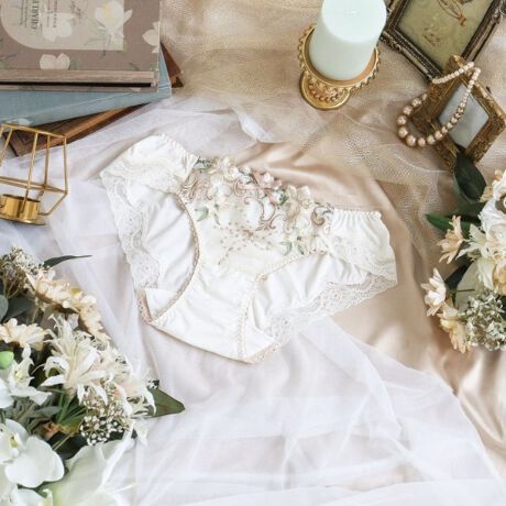 [^ԁFN0574696]yȂރJTuJ̉Ԃ̂悤Ɂz̏AJTuĴԂC[WV[YłBJTuJ`[tɂCpNĝ邨Ԃ́Ax̂Xeb`Ŕ򊴂oB[v^bẐ悤ȃhbg̃{Aʂȃ`[t_ɑgݍ킹āAǂGXjbN̂ۂɎdオ܂B̋PƃJTuJ̍MȋCiӂ鐢EςAv킸ڂЂRNVłB̂ӂƂ܂ÂւƕςĂ܂悤ȃACeɂȂ܂悤ɁBN̔o yRisa Magli Reinei[kjzuh̐Eςy݂BACeEpRisa MaglĩTj^[V[ćAuW[ƃyAŃfUC肵Ă܂Bu[ȓłR[fBl[gyŗJTȋCHAPPYɁBȊ肢߂Ă͂܂B[fނgpAC̗ǂSnŃXgXt[ɂ܂BNb`̓JTJTƉȂɂA̗Ƃ₷hzgpĂ܂Bɂ̓[XgpA{gXւɂȂĂ܂BTCYMFqbv 87`95cmLFqbv 92`100cmidlEobNLkFENb`hzgp֘AACẽACe͈ȉ育mFBE64690 uW[iBECjE64691 uW[iDEEEFjE64692 uW[iGEHjE44693 ₷݃uiMELjE44694 ₷݃uiLLjE44695 ₷݃ui3LjE74690 m[}V[cE74691 [XV[cE74692 {V[cE74694 TobNE74696 Tj^[E14690 XbvƖ̊֌WɂAۂFČꍇ܂B܂Ap\REX}[gtHȂǂ̊ɂA኱iƉ摜̃J[قȂꍇ܂B