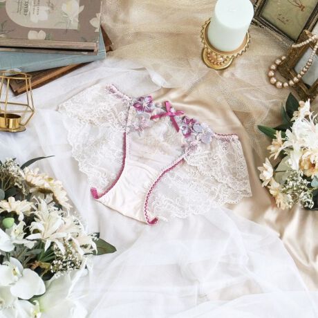 [^ԁFN0574691]yȂރJTuJ̉Ԃ̂悤Ɂz̏AJTuĴԂC[WV[YłBJTuJ`[tɂCpNĝ邨Ԃ́Ax̂Xeb`Ŕ򊴂oB[v^bẐ悤ȃhbg̃{Aʂȃ`[t_ɑgݍ킹āAǂGXjbN̂ۂɎdオ܂B̏ォJTuJ̃AbvPd˂邱ƂŁAtg̃Gu[XƂ͈قȂJ[OA11؂ŉŝfUCɁB̋PƃJTuJ̍MȋCiӂ鐢EςAv킸ڂЂRNVłB̂ӂƂ܂ÂւƕςĂ܂悤ȃACeɂȂ܂悤ɁBN̔o yRisa Magli Reinei[kjzuh̐Eςy݂BACeEpgn͑[XɂȂĂALk̂郌[XɐSn悭tBbg܂Bɂ̓SgĂȂ̂ŐH܂AƂSnłB{gXւV[cC܂BʋC悭AKɂp܂BÂA_߂ȂʊӂfUCAOWA[ȑl͋̕Co܂BTCYMFqbv 87`95cmLFqbv 92`100cmidlEobNLkFEtgF聃֘AACẽACe͈ȉ育mFBE64690 uW[iBECjE64691 uW[iDEEEFjE64692 uW[iGEHjE44693 ₷݃uiMELjE44694 ₷݃uiLLjE44695 ₷݃ui3LjE74690 m[}V[cE74691 [XV[cE74692 {V[cE74694 TobNE74696 Tj^[E14690 XbvƖ̊֌WɂAۂFČꍇ܂B܂Ap\REX}[gtH