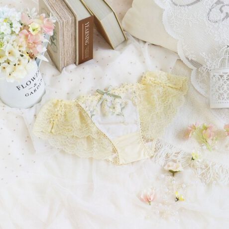 [^ԁFN0574711]yɍ炭AbT̂Ԃ~l߂āzlC𔎂u[ivAVJ[ăoCoBJ[ybgɍ炫ق鏬炵AbT̂悤ɁAԂӂɔ~l߂fUCłB򊴂̂Ԃт͂܂ŕΔ̂悤ŁAԐcɂꂽ̃LLƂ߂AL[gȈۂ^Ă܂Btgɂ͏Ԃ̃u[PC[WfUCATChւ̓AbvPvX؂₩ŏ̎q炵͋CɁBŜɃzCg̎hJłԂXgb`[X炢Aו܂ŐS䂩ACeɎdオ܂BAbT̉ԌtuDvu䂩v̂悤ɁA炩DӂiȃJ[WJɂȂĂ܂BACeEpgn͑[XɂȂĂALk̂郌[XɐSn悭tBbg܂Bɂ̓SgĂȂ̂ŐH܂AƂSnłB{gXւV[cC܂BʋC悭AKɂp܂BÂA_߂ȂʊfUCAOWA[ȑl͋̕Co܂BTCYMFqbv 87`95cmLFqbv 92`100cmidlEobNLkFEtgF኱聃֘AACẽACe͈ȉ育mFBE64710 uW[iBECjE64711 uW[iDEEEFjE64712 uW[iGEHEIjE74710 m[}V[cE74711 [XV[cE74712 {V[cE74716 Tj^[E14710 XbvE34711 JbvtL~\[E24711 ^bvpcƖ̊֌WɂAۂFČꍇ܂B܂Ap\REX}[gtHȂǂ̊ɂA኱iƉ摜̃J[قȂꍇ܂B