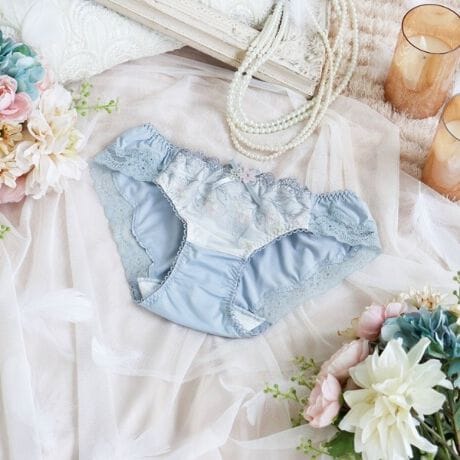 [^ԁFN0574726]ydȂ荇AxẢԁXzɍ炭AxÂԂC[WV[YłB[Xɂ̓tȃXeb`ő_ɕ`AxAƏԂhJāAŝ@ׂȎdオɁBLLƋPƃ|Cg̃J[OAԂӂƕoĂlq炵\Ă܂B{ɂ̓cC[h̖Ԗږ͗lقǂAԂ̃AbvPd˂܂B[Xӂɂ͊􉽊w͗l𗧑̓IȃCP~@łقǂāAGKgȔoBFWJ~̋Cɗnނ悤ȁA炩iȕ͋CoRNVłB̂ӂƂ܂ÂւƕςĂ܂悤ȃACeɂȂ܂悤ɁBN̔o yRisa Magli Reinei[kjzuh̐Eςy݂BACeEpRisa MaglĩTj^[V[ćAuW[ƃyAŃfUC肵Ă܂Bu[ȓłR[fBl[gyŗJTȋCHAPPYɁBȊ肢߂Ă͂܂B[fނgpAC̗ǂSnŃXgXt[ɂ܂BNb`̓JTJTƉȂɂA̗Ƃ₷hzgpĂ܂Bɂ̓[XgpA{gXւɂȂĂ܂BTCYMFqbv 87`95cmLFqbv 92`100cmidlEobNLkFENb`hzgp֘AACẽACe͈ȉ育mFBE64720 uW[iBECjE64721 uW[iDEEEFjE64722 uW[iGEHjE74720 m[}V[cE74721 [XV[cE74724 TobNE74725 qbvnOE74726 Tj^[E14720 XbvƖ̊֌WɂAۂFČꍇ܂B܂Ap\REX}[gtHȂǂ̊ɂA኱iƉ摜̃J[قȂꍇ܂B