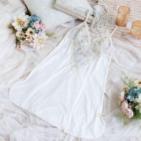 [^ԁFN0514720]ydȂ荇AxẢԁXzɍ炭AxÂԂC[WV[YłB[Xɂ̓tȃXeb`ő_ɕ`AxAƏԂhJāȀォ炨̃`[AbvP炤ƂŁAŝ@ׂȎdオɁBɃcC[h̖Ԗږ͗lقǂԂ̃AbvPd˂āALLƋPƃ|Cg̃J[OAԂӂƕoĂlq炵\Ă܂BJbvӂɂ͊􉽊w͗l𗧑̓IȃCP~@łقǂāAGKgȔɁBOgɂ͂̎hJ[XAobNX^Cɂ̓Xgb`[Xӂ񂾂ɂ炢A360xǂ猩Ălߍ񂾍؂ȃX^C܂BTChɂ̓XbgƃAbvPYāAтɂЂЂƗh鐞炵o܂BFWJ~̋Cɗnނ悤ȁA炩iȕ͋CoRNVłB̂ӂƂ܂ÂւƕςĂ܂悤ȃACeɂȂ܂悤ɁBN̔o yRisa Magli Reinei[kjzuh̐Eςy݂BACeEpgnׂ͂肪悢fނgpĂAƂC̗ǂSnłBLkApĂăXgXɂdlɂȂĂ܂BTCYMFoXg 79`87cmiF80cmjLFoXg 86`94cmiF80cmjidlEXgbv߉\iOsjEgn̐LkF聃֘AACẽACe͈ȉ育mFBE64720 uW[iBECjE64721 uW[iDEEEFjE64722 uW[iGEHjE74720 m[}V[cE74721 [XV[cE74724 TobNE74725 qbvnOE74726 Tj^[E14720 XbvƖ̊֌WɂAۂFČꍇ܂B܂Ap\R