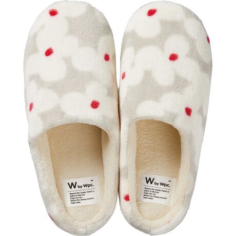 [^:W083]Wpc. Patterns@[V[YWpc.̃eLX^CfUC~ӂӂ[V[YG߂ȂAẴGARŗ΁A₳łKɁI퐶ɍʂvXĂL[gȃ[V[YłBjv[g(Mtg)ɂ߂ł􁡐@Ő􂦂܂EF\̂ŒPƂŐ󂵂ĂBEƒ̃_u͂߂BEY܂͎gpȂłBE̍ۂ͐lbggpBEAC͂ĂȂłBgpɂȂOɐiɕtĂ邲gp̒ӂǂ݂ByɂāzNbJ-KUKKA-uKukkav̓tBhŁuԁvƂӖBԂ𒊏ۓIȌ`ɐ}ĉA_Ȕzuɂ邱ƂōLȂԔC[WfUCłBsIj-PIONI-؂₩ȃ{^̉Ԃ炫ĂlqBԂȃ{^̉Ԃ̂悤ɑ啿ŉ؂₩ȃfUClCȋCɂĂ܂Bt[c-FRUITS-t[cRRƓĂ邩̂悤ȃY~JŊyfUCBʎC[W݂݂zFŁAu₩ȋCɂĂ܂BgD-LINTU-ftHꂽ炵B菑̃CŃeNX`[̂āAقƂ͋CłBo[Y-BIRDS-̒łi؂悤ȃfUCBg[Ig[̔zF咣D͋CɎdグĂ܂BԂƒ-FLOWER & BIRD-̂Ԃ̒𒹂щĂ悤ȃfUCBeNX`[̂`Ak̐D̂悤ȉ݂܂Bt[vg-FLOWER PRINT-ubNvgŕ`ꂽ悤ȂԕB`̉肪AꂽN[킹ĂfUCłB[Wpc. Patterns/ _us[V[p^[Y].2004NɒahXeBbNCObYuhWpc.̃eLX^CfUCpėlXȃCtX^CObYĂ܂BWpc.M{̃eLX^CfUC̗lXȃV[uʂvuLvɂACen邱Ƃڎw܂BWpc. will continue to create items with its first patterns in Japan to brighten and inspire your life.[Wpc. / _us[V[]TOPBi𑱂PuhBuWpc.v́wVȉ\𐶂ݏoxX[K2004Nɒa{̃CObYuhBlXȐW̕ɎPƂւ̔ӎ𔭐M܂BĉJ̓̓KĂ炦鐻i͂܂B